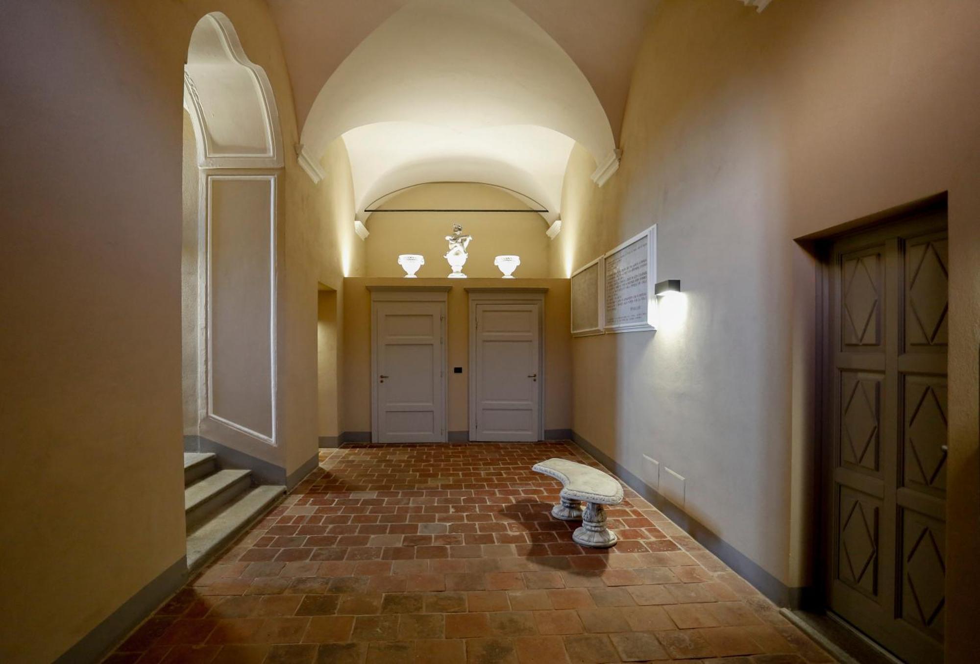 Via Roma Guest House Cherasco Exterior photo